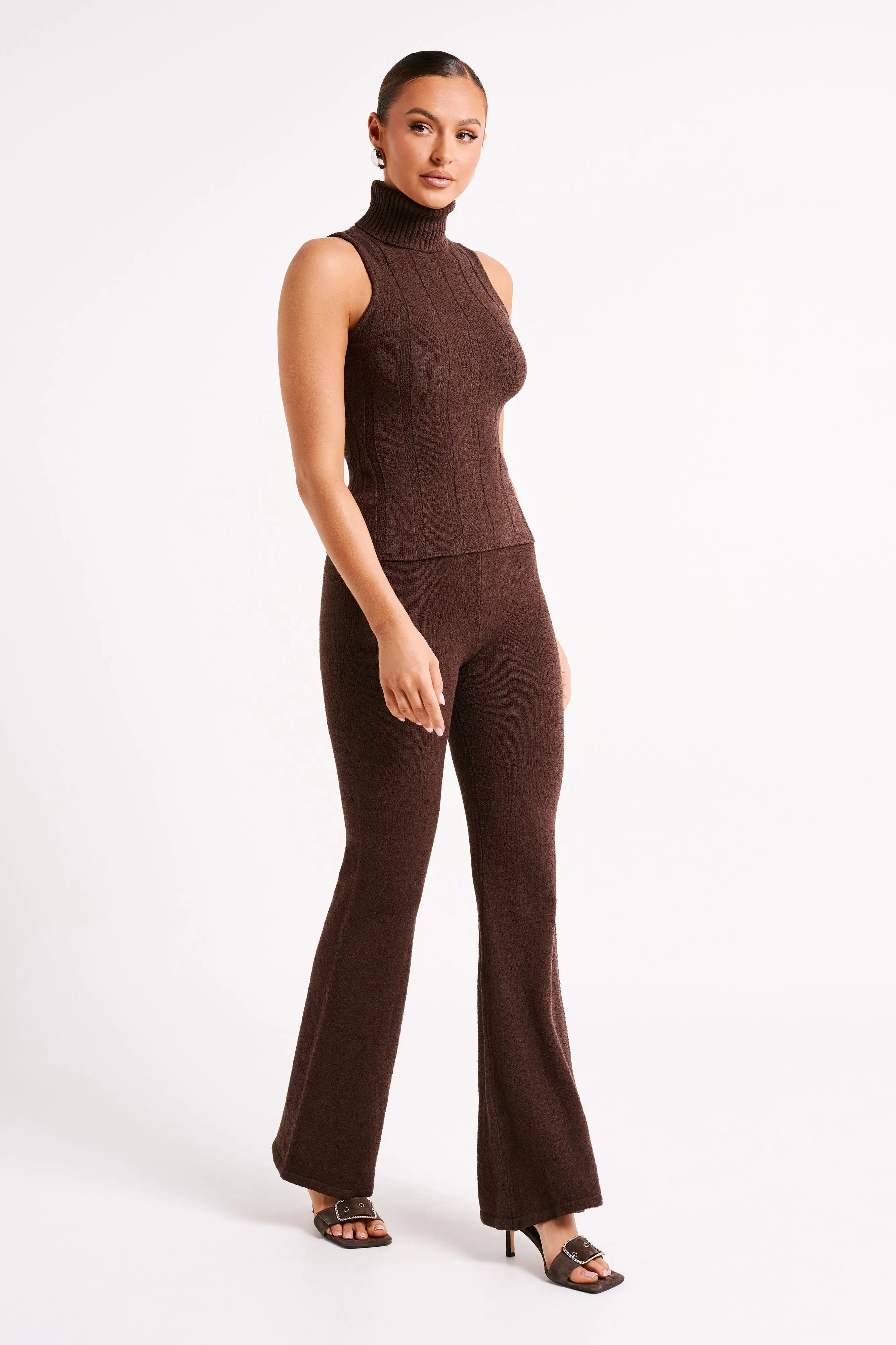 Angelina Ribbed Turtleneck - Chocolate