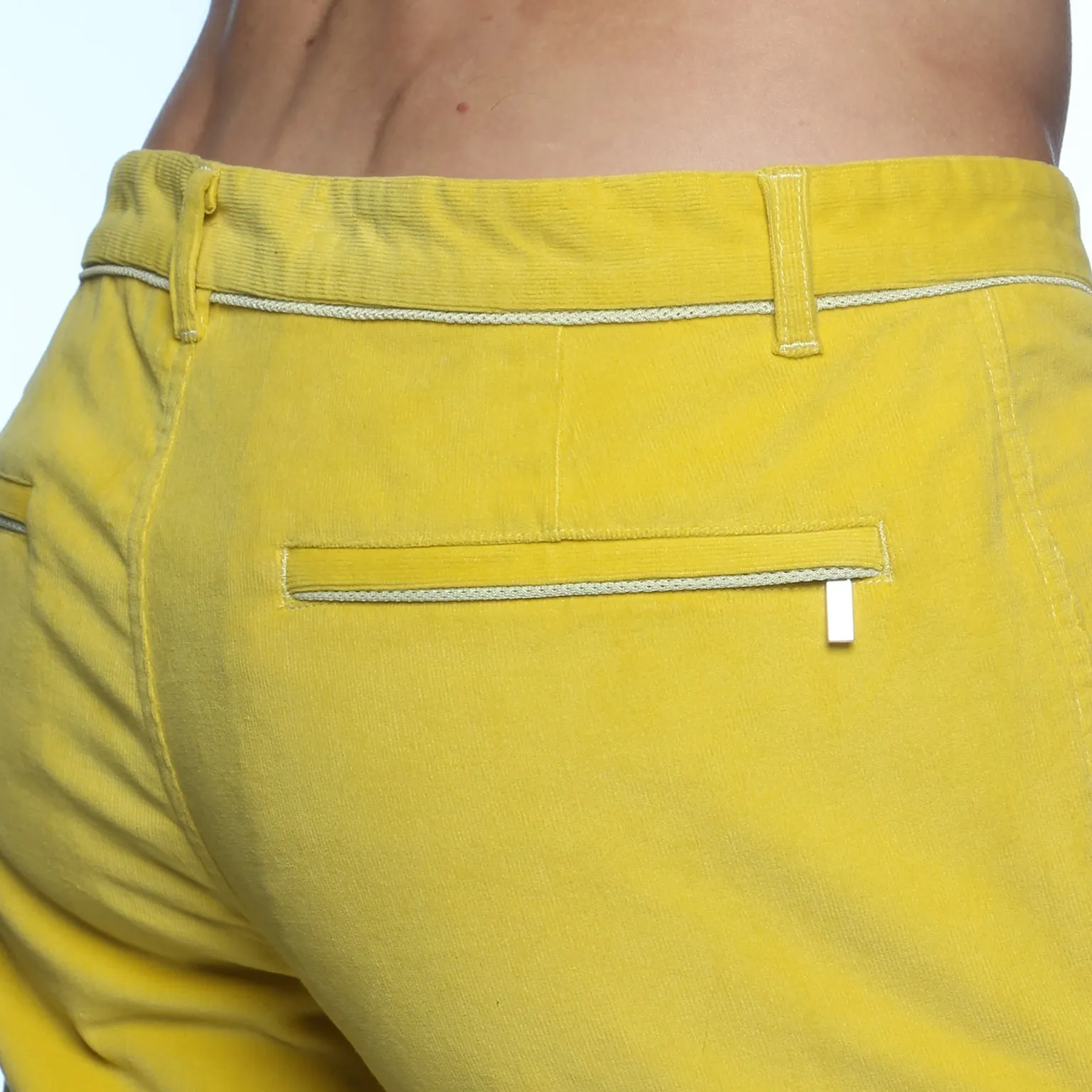 Banana Stretch Corduroy Holler Short