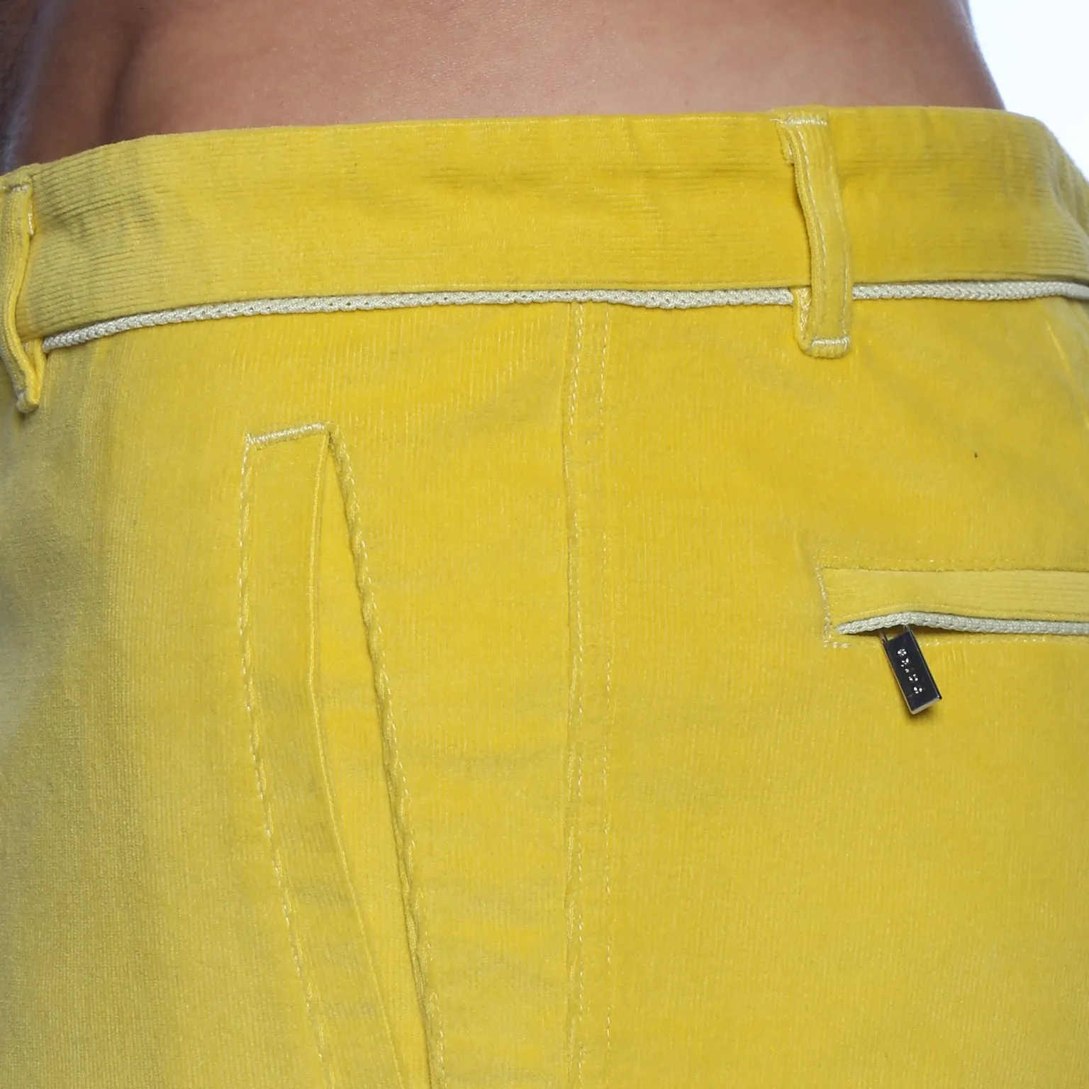 Banana Stretch Corduroy Holler Short