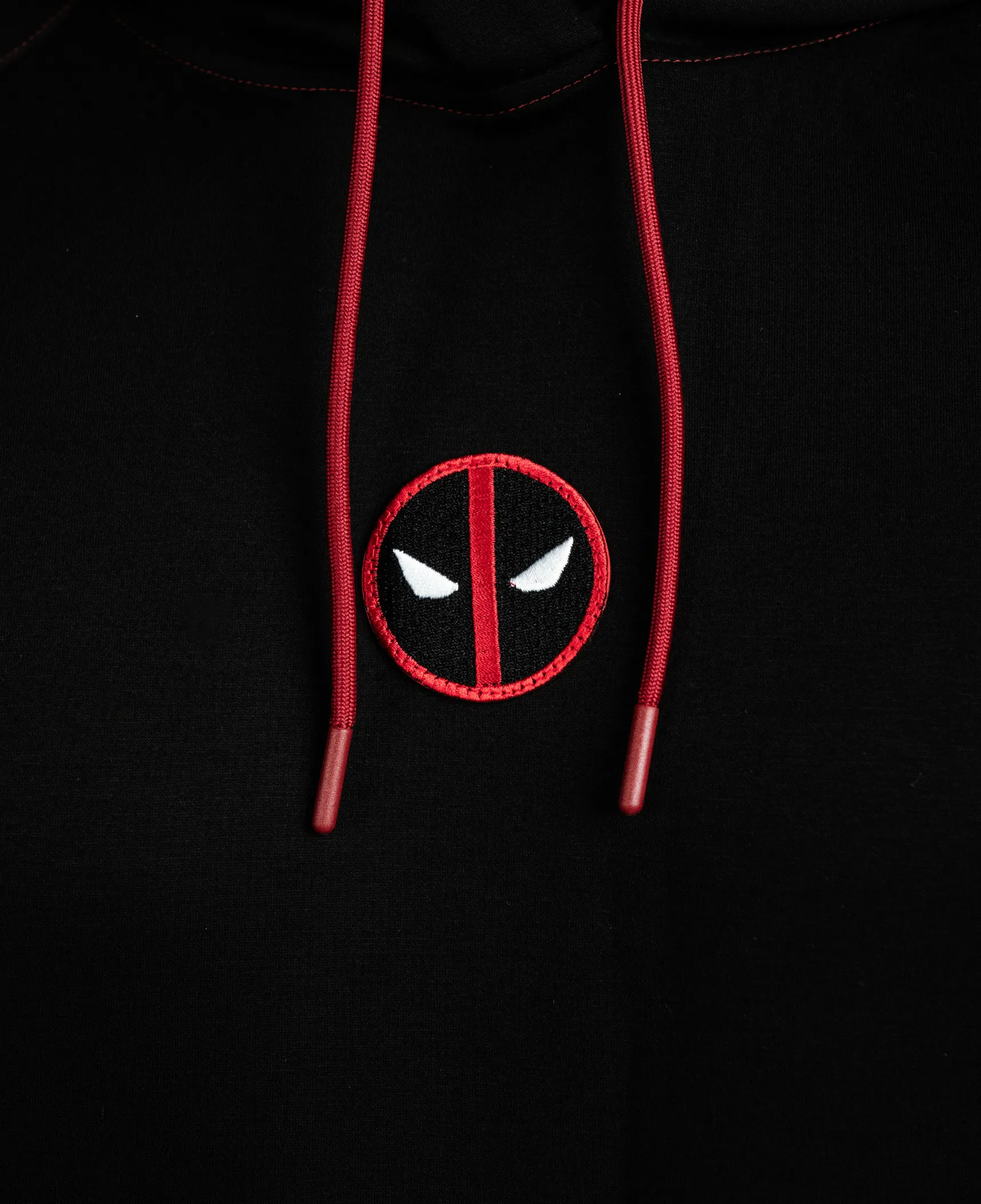 DEADPOOL Maximum Effort Pullover - Black