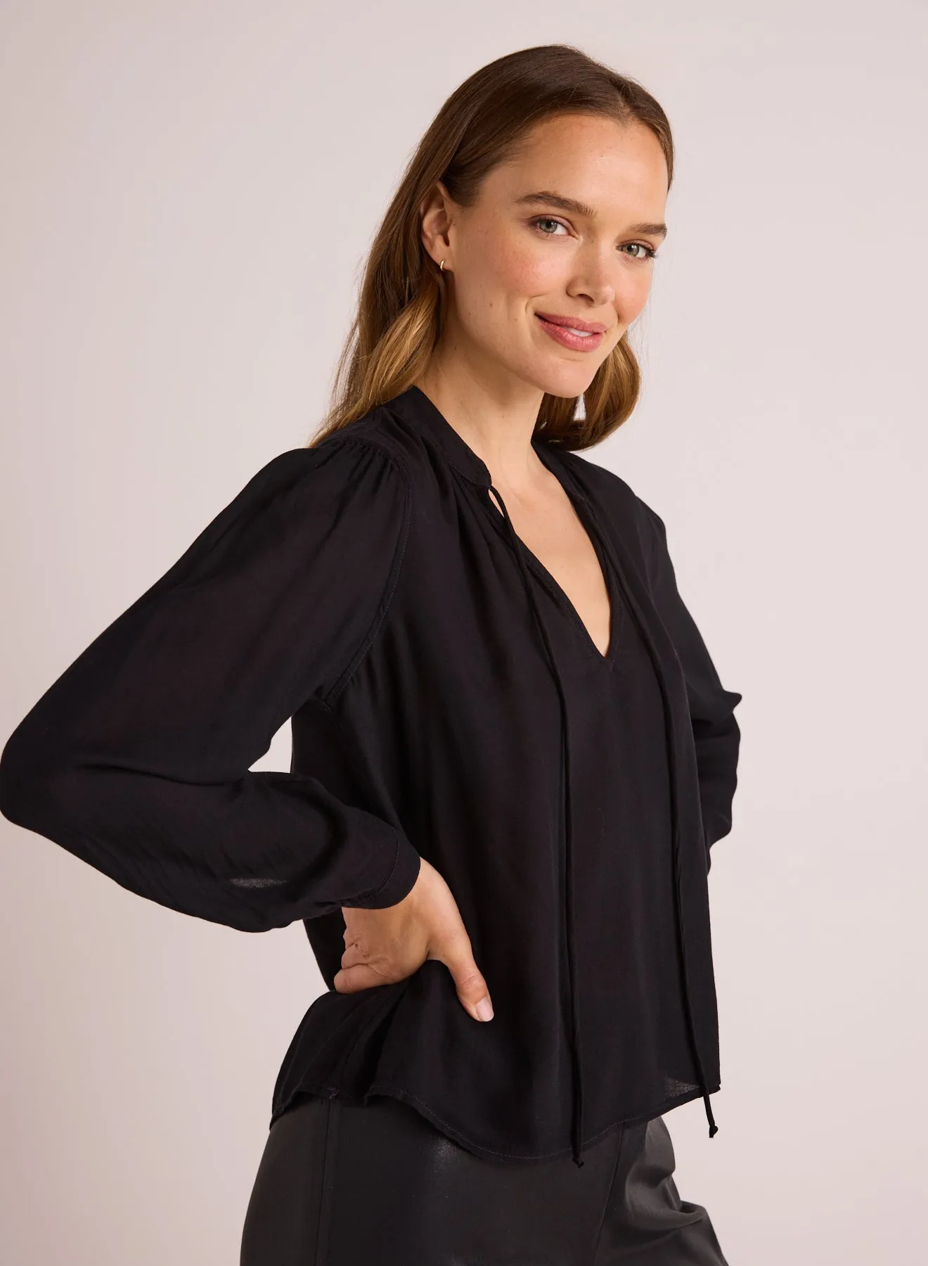 Flowy Tie Neck Pullover - Black