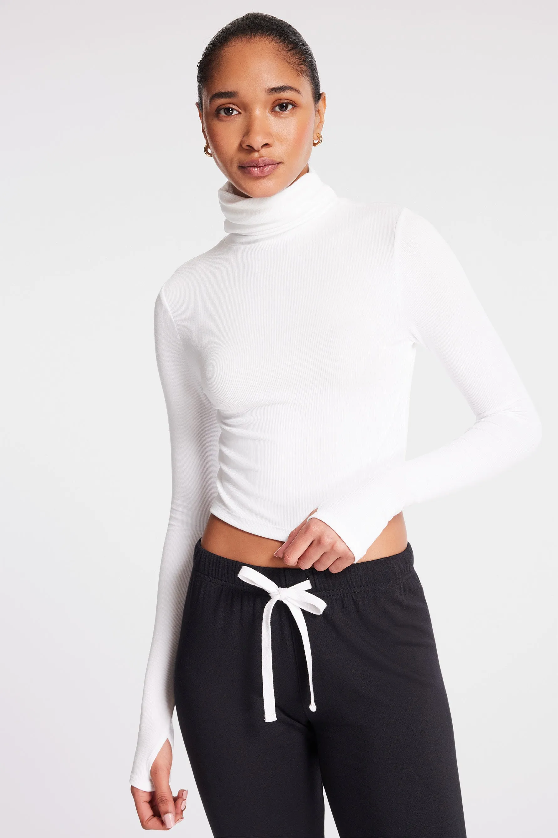 Jackson Rib Cropped Turtleneck - White