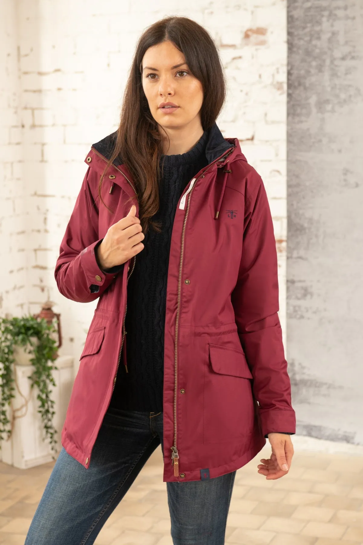 Kendal Raincoat - Berry