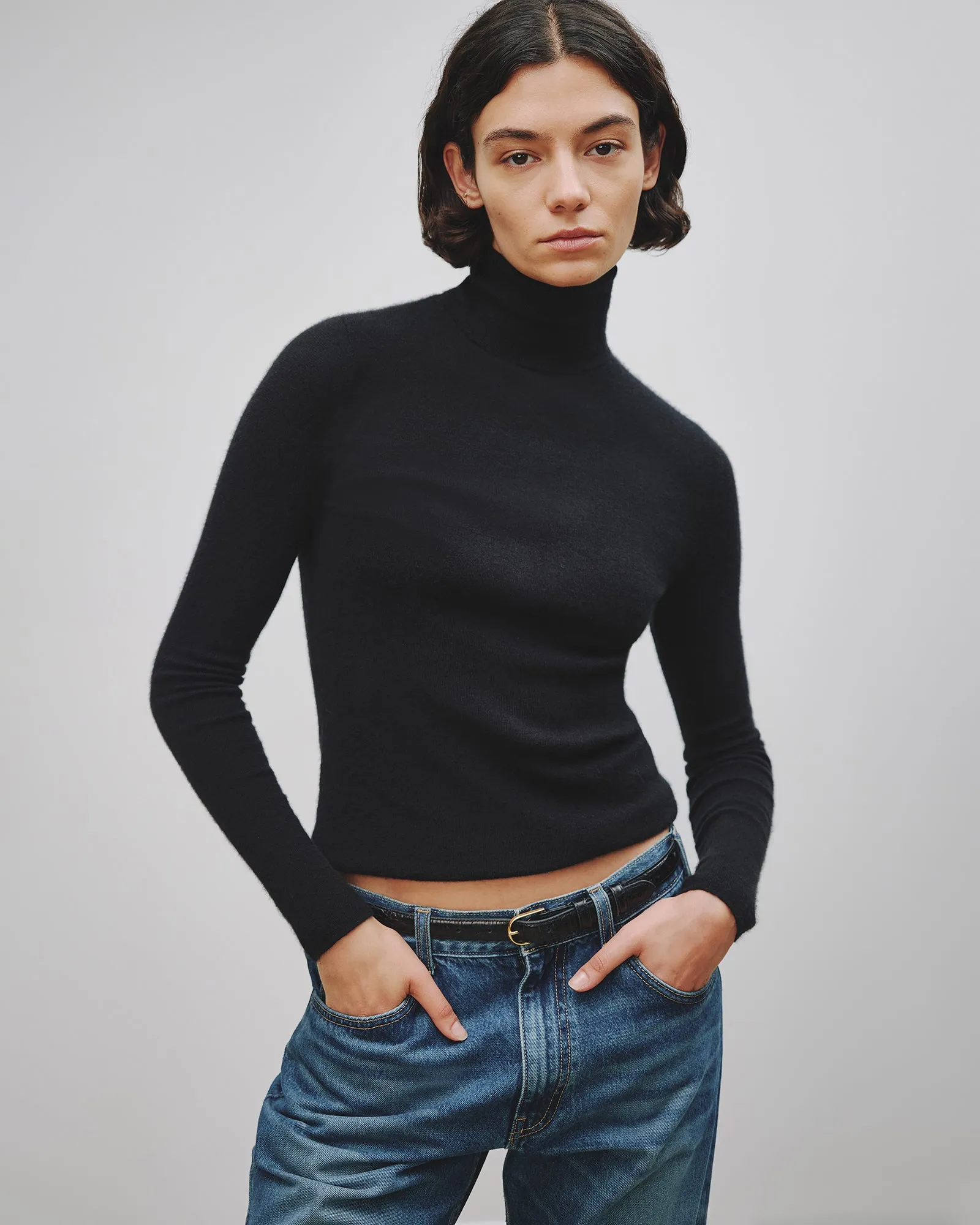 LYNNETTE TURTLENECK