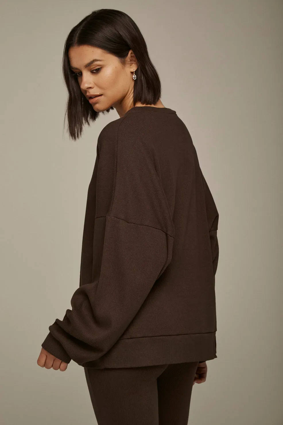 Oversized Crew Pullover