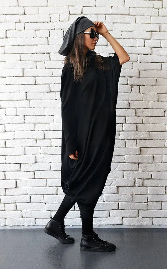 Soft Loose Turtleneck Dress In Black