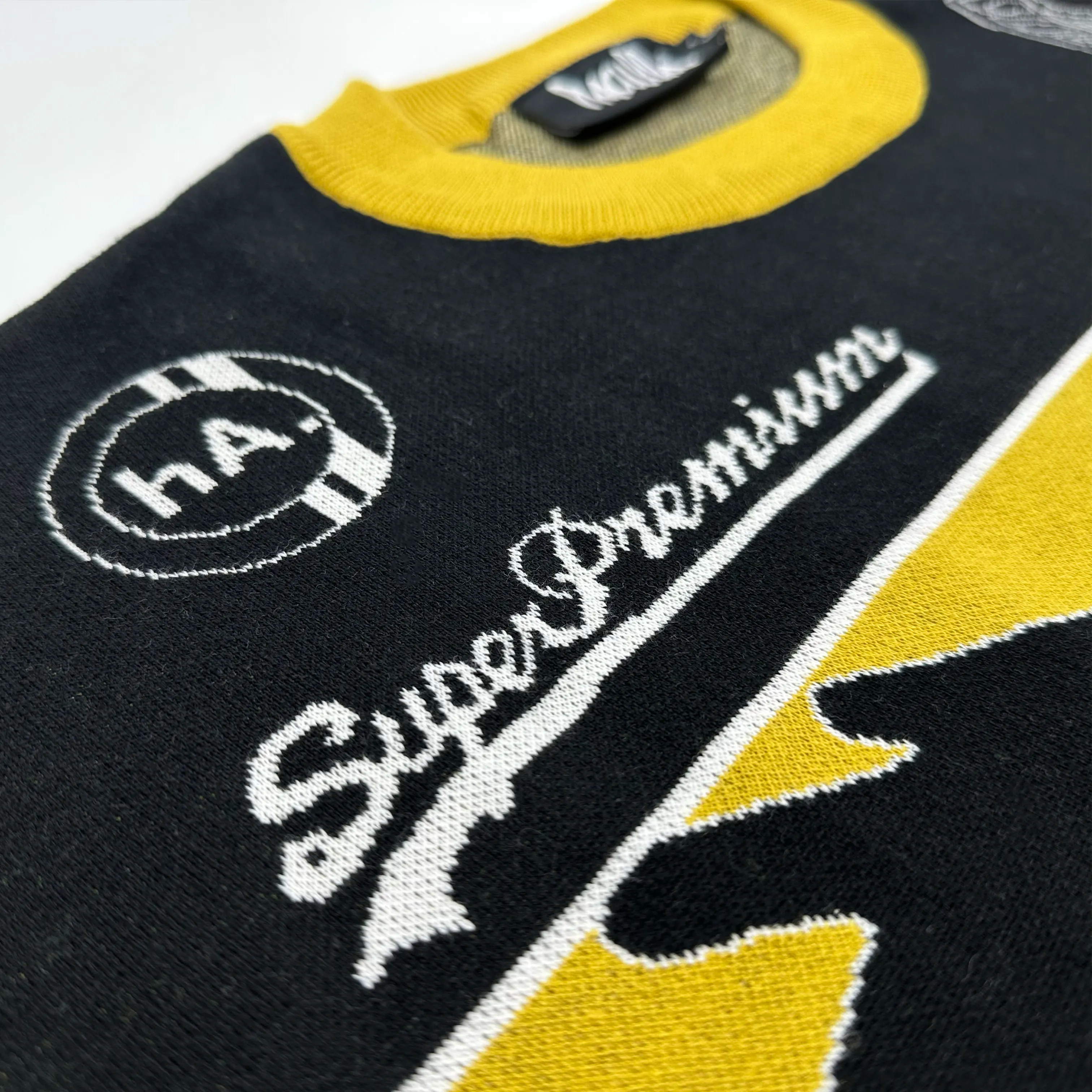 SUPER PREMIUM RACER SWEATER